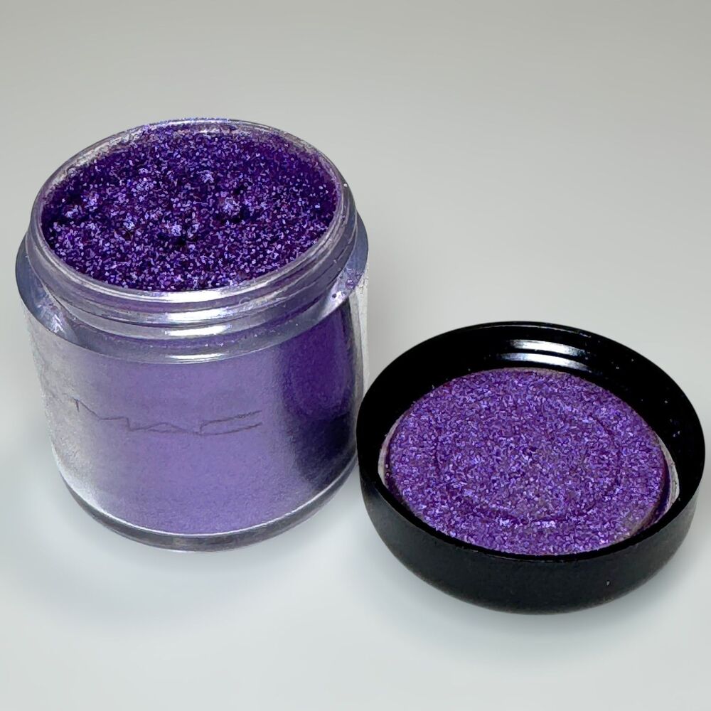 MAC Pigment Violet AC7 7.5g / .26oz Rare Discontinued Full Size